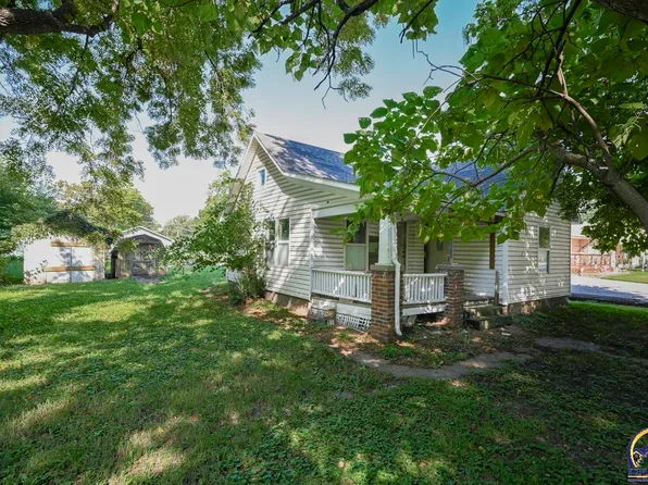 1729 NW Polk St, Topeka, KS 66608