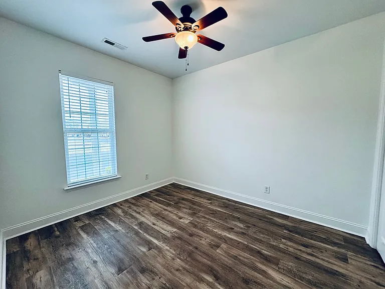 Right Bedroom_03262024