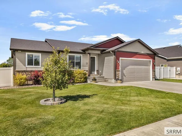 3976 S Hazen Dr, Ammon, ID 83406