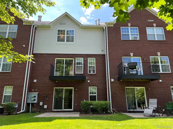 609 Cherry Orchard Rd, Canton, MI 48188