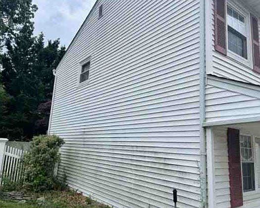 3rd image of 18 Tall Pines Ln