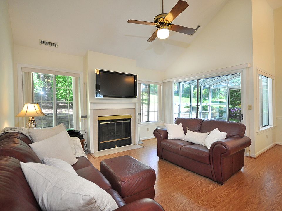 63 Stratton Forest Way 63, Simsbury, CT 06070 Zillow