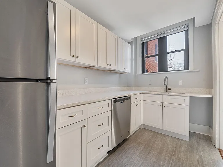 Fort Wood Apartments — Photo 58