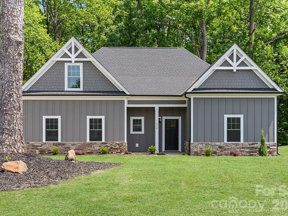 1st image of 11932 Crabapple Ln
