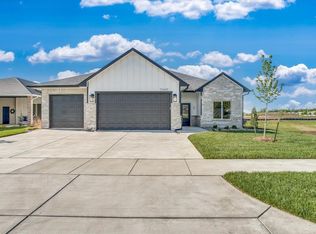 13445 W Ridgepoint St, Wichita, KS 67235