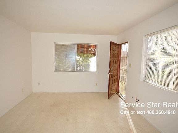 4th image of 2637 W Morten Ave APT B