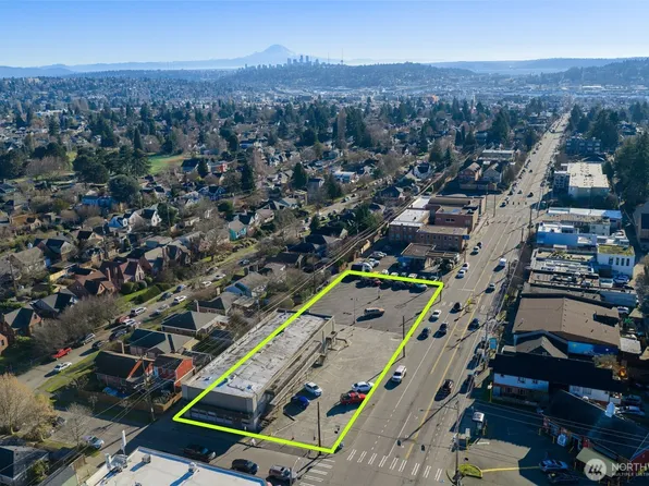 2363 NW 80TH Street, Seattle, WA 98117