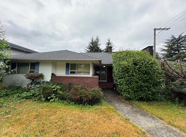 1st image of 1490 Mathers Ave