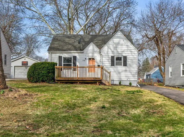 1734 45th St, Des Moines, IA 50310