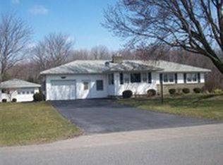 70 Gates Greece Tl Rd, Rochester, NY 14606