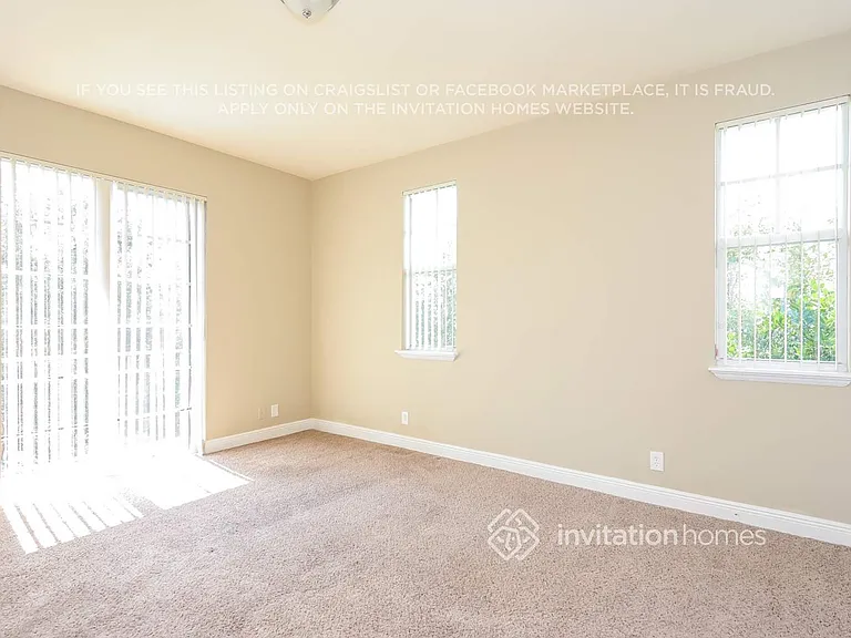 10001 SW 22nd St — Photo 14