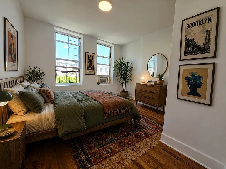 315 Chauncey St #3R — Photo 4