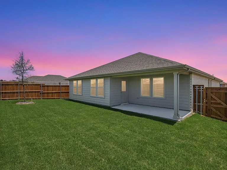3928 Malachite Dr — Photo 12