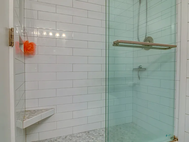 2057 Middle St #4 — Photo 8