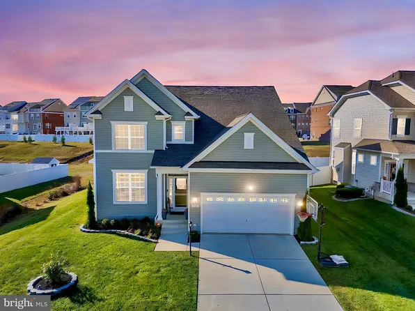 4465 Shakespeare Cir, White Plains, MD 20695