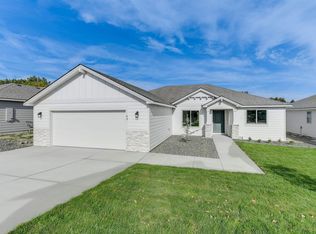 63 E 22nd Pl, Kennewick, WA 99337