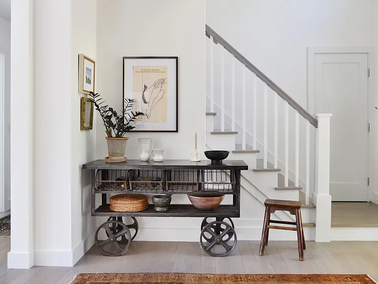 11 Deerfield Rd — Photo 3