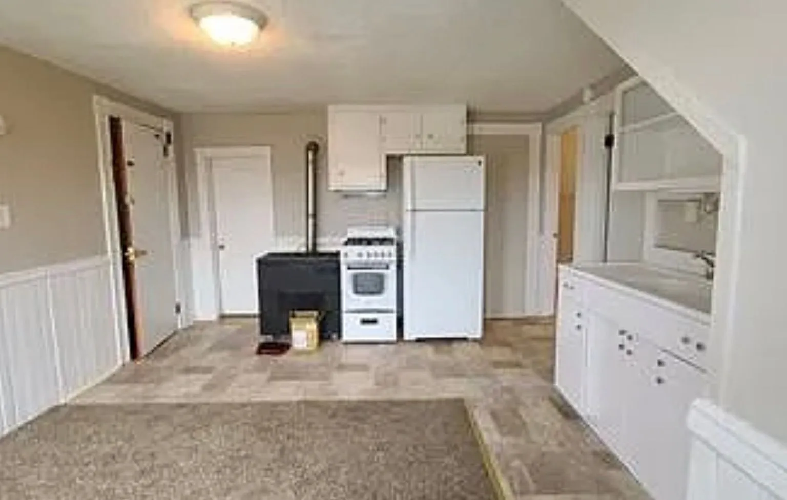 30 Palmer Avenue Jewett City — Photo 4