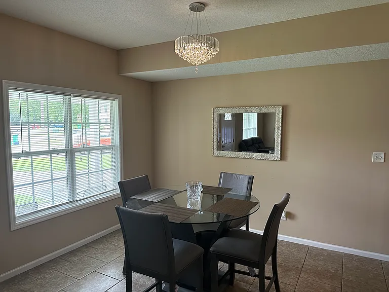 2416 Seth Pl — Photo 7