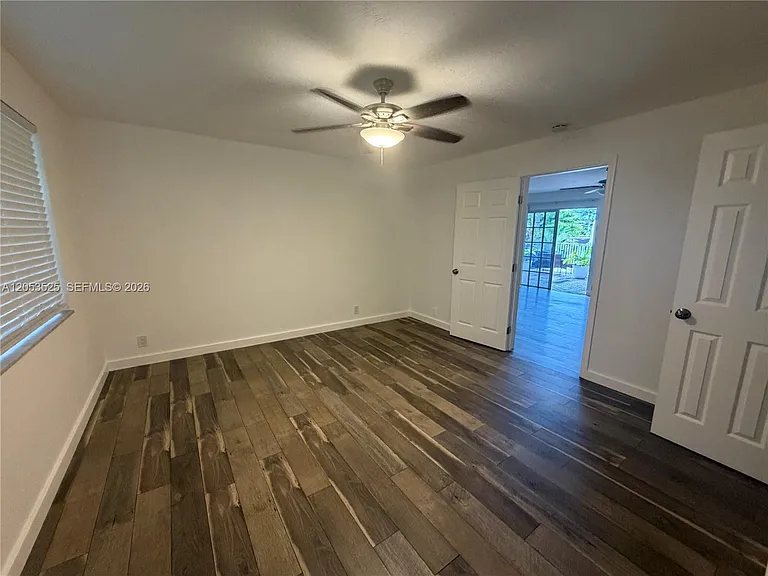 1425 NE 56th St #5 — Photo 17