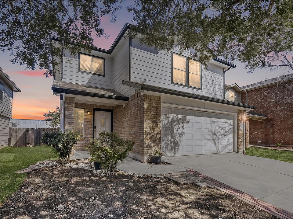 1st image of 5624 Colinton Ave