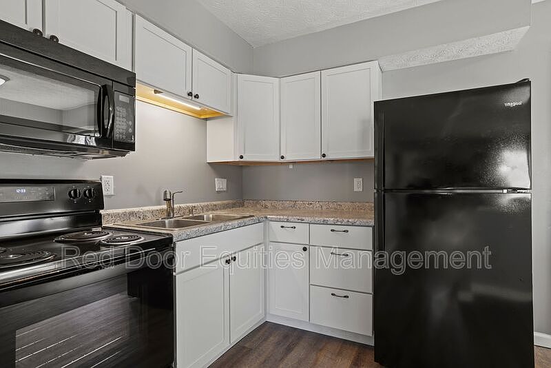 1st image of 250 Angle St APT 3A