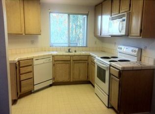 156 Anderly Ct #8, Hayward, CA 94541