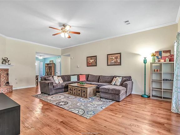 5th image of 1206 Baywood Ct
