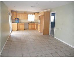 3rd image of 1701 California Ave