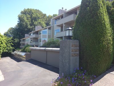 2628 4th Ave N APT 301, Seattle, WA, 98109