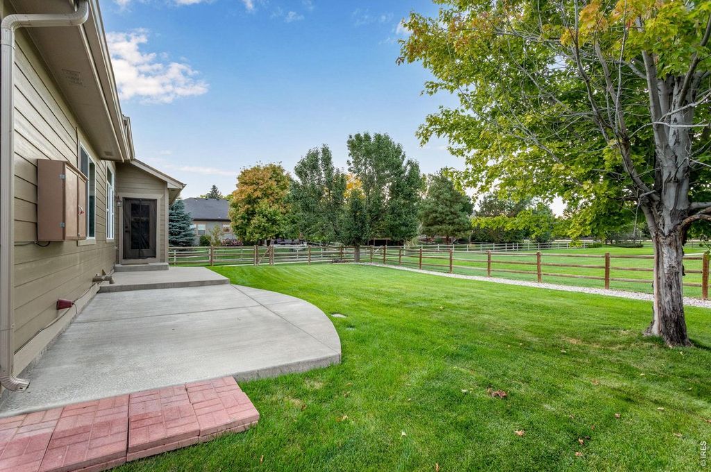 4746 Brenton Dr