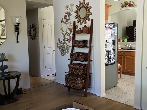 5th image of 4632 Robert Acosta Dr