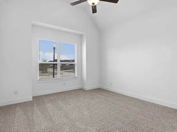 Mckenna Plan, Parkside on the River