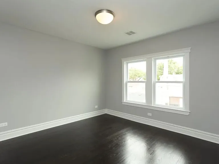 3380 N Milwaukee Ave #2 — Photo 6