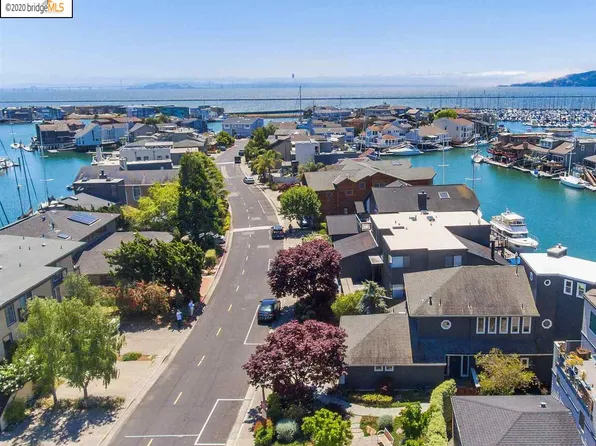 1305 Pelican Way, Richmond, CA 94801