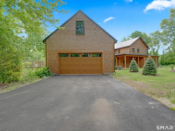 158 West Quasset Road, Woodstock, CT 06281