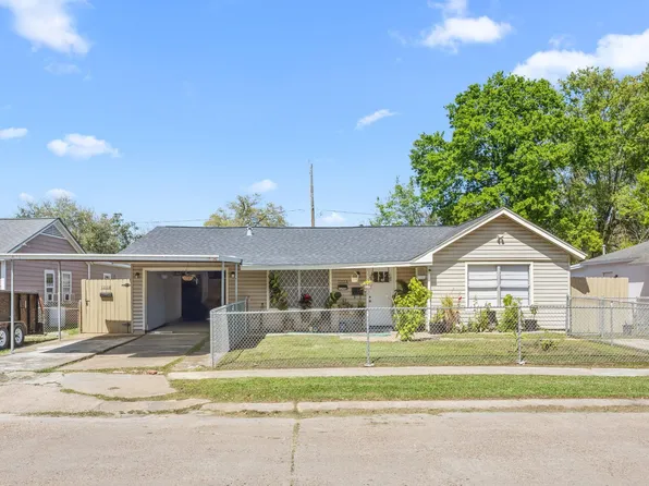 1211 Trimm Ave, Pasadena, TX 77502