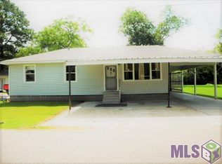 102 Burns Dr, Donaldsonville, LA 70346