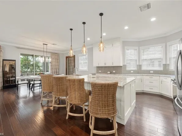 646 Vintage Reserve Cir #4-D, Naples, FL 34119