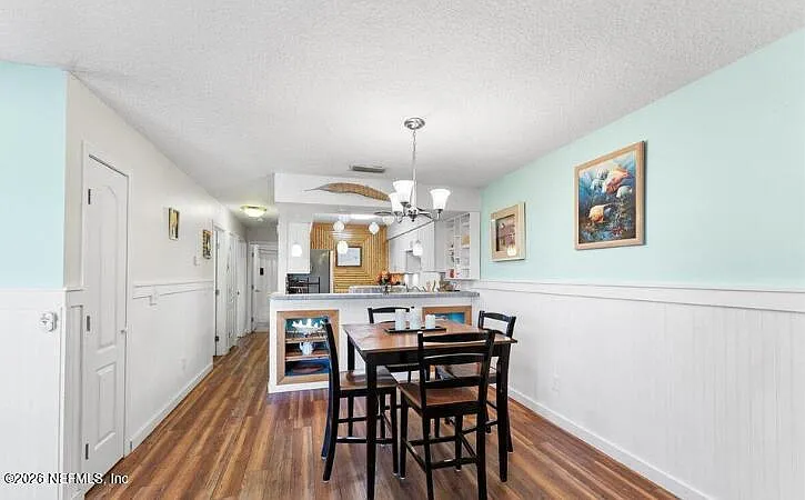 2 bed, 1.0 bath, 880 sqft, $2,100 — Photo 4