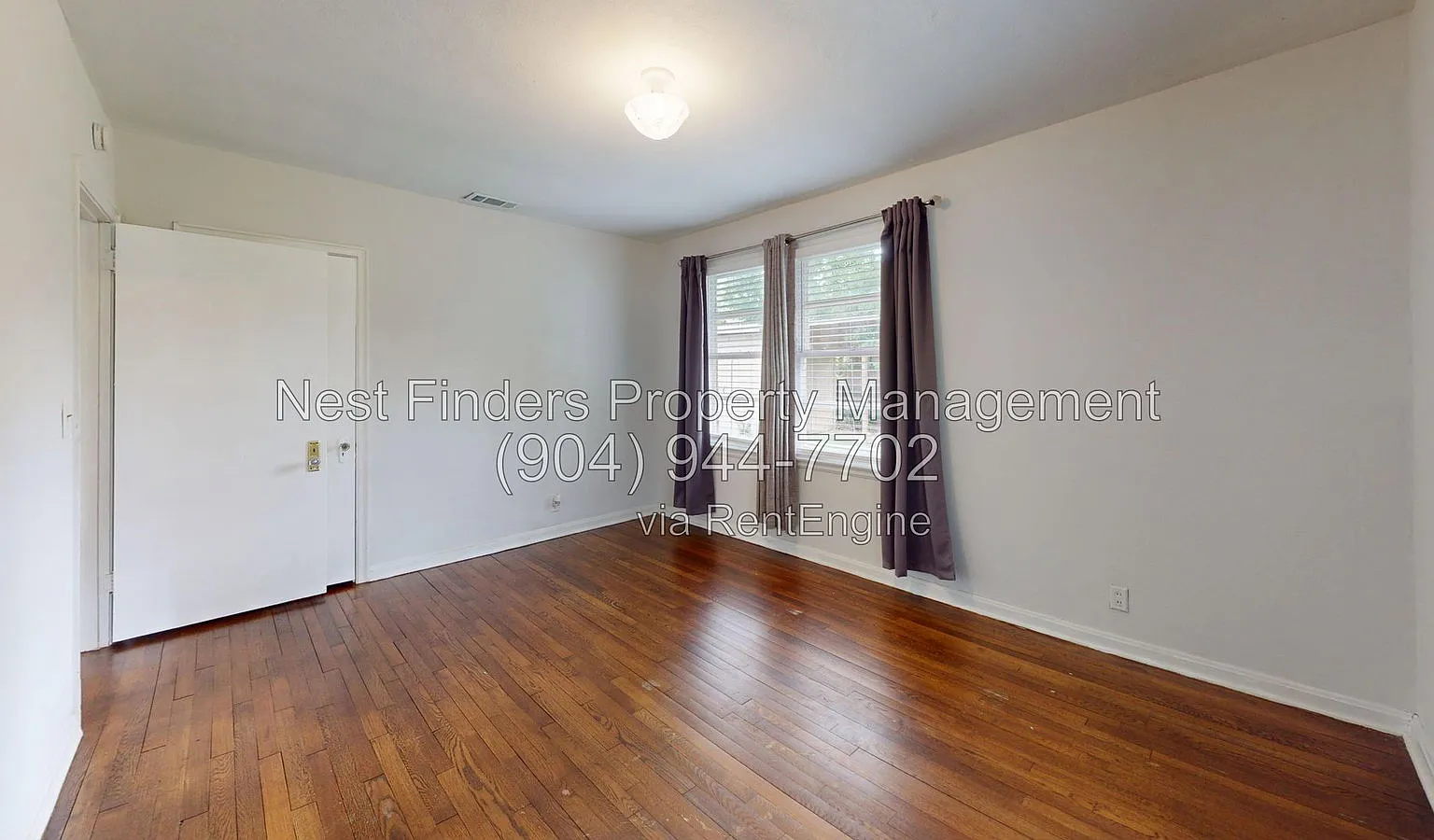 3 bed, 1.0 bath, 1230 sqft, $2,100 — Photo 3