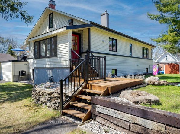 1040 Manotick Station Rd, Ottawa, ON K4M 0V2
