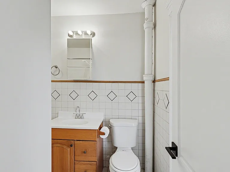 306 N Shiawassee St #2 — Photo 11