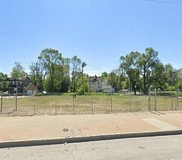 1st image of 7237 S Vincennes Ave