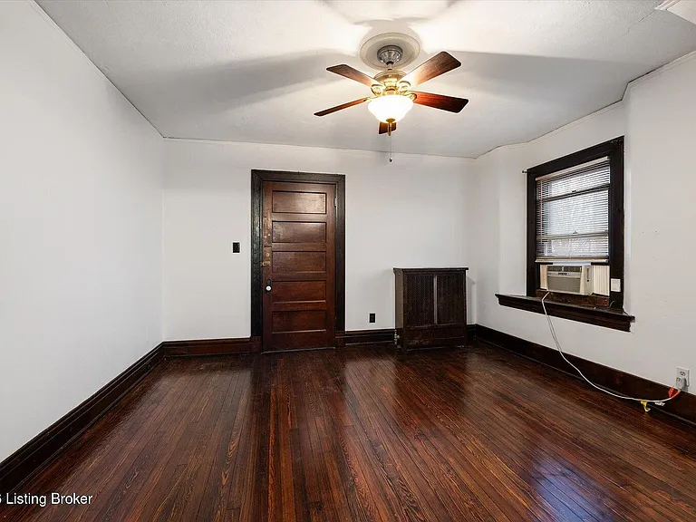 1401 E Breckinridge St #4 — Photo 4