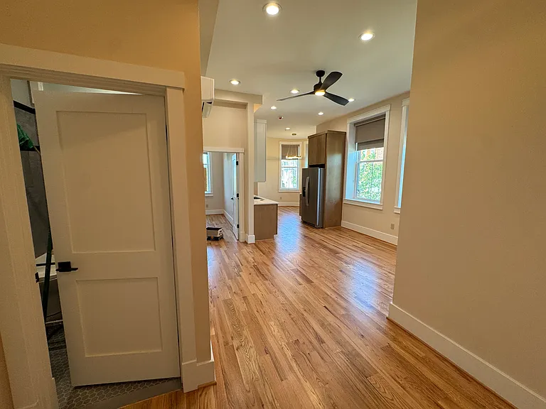 2031 Maryland Ave #1 — Photo 18