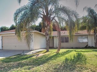 1849 S Crenshaw St, Visalia, CA 93277