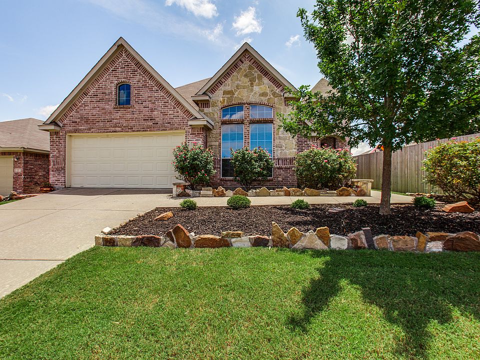 1st image of 222 Creekwood Dr