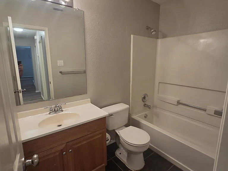 3304 Sparta Dr — Photo 20