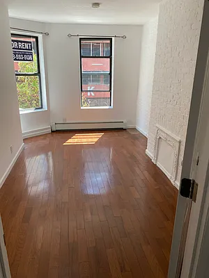 Rented by Terra Realty Group Inc | media 6